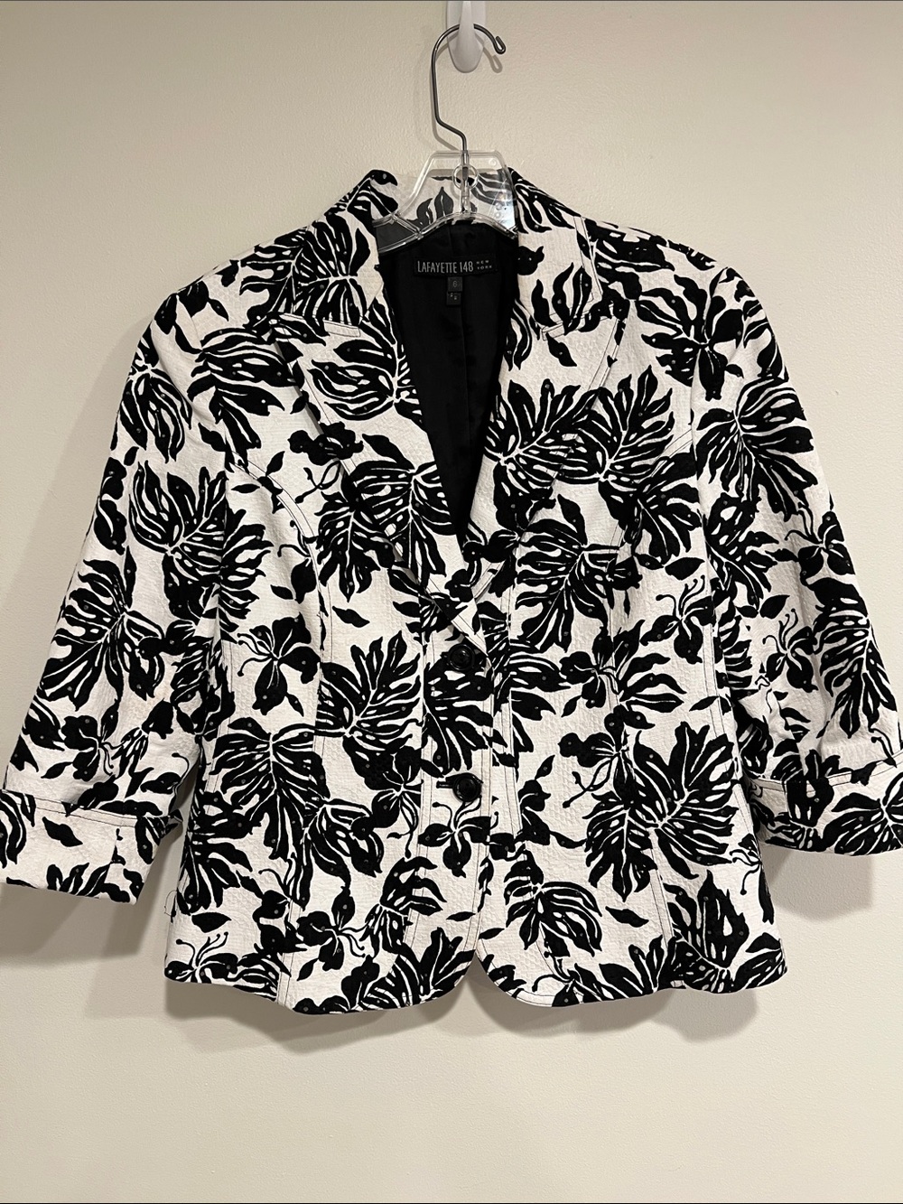 Lafayette 148 New York Black and White Floral Jacquard Blazer